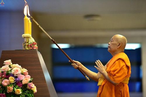 ภาพ No.16146:ประมวลภาพพิธีบรรพชาสามเณร 1 แสนรูป ภาคฤดูร้อน ประจำปี พ.ศ.2558