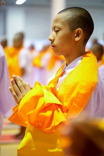 ภาพ No.16168:ประมวลภาพพิธีบรรพชาสามเณร 1 แสนรูป ภาคฤดูร้อน ประจำปี พ.ศ.2558