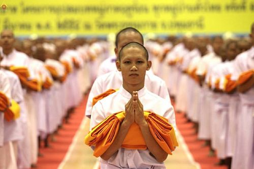 ภาพ No.16176:ประมวลภาพพิธีบรรพชาสามเณร 1 แสนรูป ภาคฤดูร้อน ประจำปี พ.ศ.2558