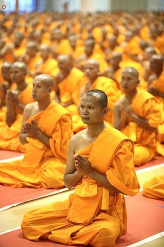 ภาพ No.16196:ประมวลภาพพิธีบรรพชาสามเณร 1 แสนรูป ภาคฤดูร้อน ประจำปี พ.ศ.2558