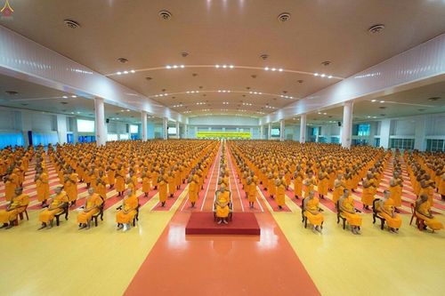 ภาพ No.16208:ประมวลภาพพิธีบรรพชาสามเณร 1 แสนรูป ภาคฤดูร้อน ประจำปี พ.ศ.2558