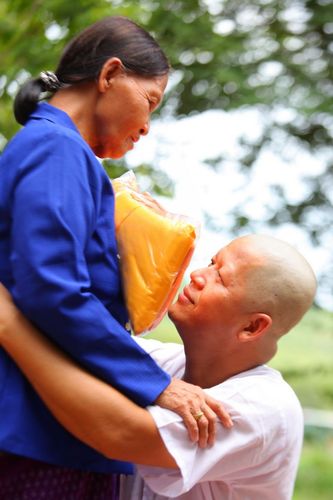 โครงการบรรพชาอุปสมบทหมู่ รุ่นเข้าพรรษา ปี 2555