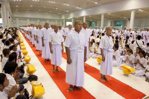 ภาพ No.2660:โครงการบรรพชาอุปสมบทหมู่ รุ่นเข้าพรรษา ปี 2555