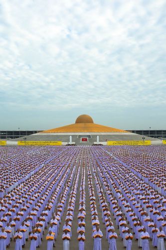 ภาพ No.2691:โครงการบรรพชาอุปสมบทหมู่ รุ่นเข้าพรรษา ปี 2555