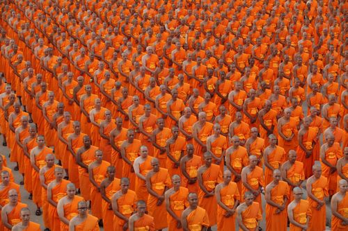 ภาพ No.2698:โครงการบรรพชาอุปสมบทหมู่ รุ่นเข้าพรรษา ปี 2555