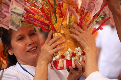 ภาพ No.2337:ตักบาตรราชประสงค์