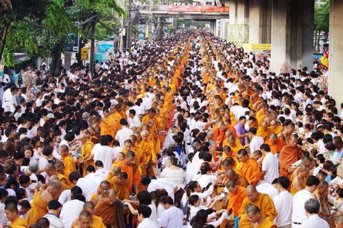 ภาพ No.2306:ตักบาตรสะพานควาย