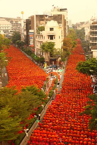 ภาพ No.2387:ตักบาตรเยาวราช