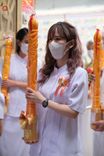 ภาพ No.47885:ประมวลภาพมูลนิธิธรรมกาย ถวายเทียนพรรษา อัญเชิญพระธาตุถวายวัดเถรวาทเวียดนาม