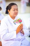 ภาพ No.201084:พิธีตักบาตรพระธรรมยาตรา ณ อนุสรณ์สถานลำดับที่ 5 สถานที่เผยแผ่วิชชาธรรมกายครั้งแรก อนุสรณ์สถานบางปลา วัดบางปลา อำเภอบางเลน จังหวัดนครปฐม ในโครงการธรรมยาตรา กตัญญูบูชา มหาปูชนียาจารย์ พระมงคลเทพมุนี(สด จนฺทสโร) พระผู้ปราบมาร อนุสรณ์สถาน 7 แห่ง ปีที่ 13
