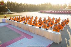 ภาพ No.41035:พิธีตัดปอยผม ปลงผม ขอขมารับผ้าไตรและพิธีบรรพชา ในโครงการอุปสมบท บูชาธรรมมหาปูชนียาจารย์ ประจำปี 2564 ชุดที่ 19