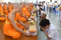 ภาพ No.162178:พิธีถวายภัตตาหารเมนูสวรรค์ เนื่องในวันออกพรรษา (ขึ้น 15 ค่ำ เดือน 11) วันพฤหัสบดีที่ 17 ตุลาคม พ.ศ. 2567 ณ หอฉันคุณยายอาจารย์ฯ วัดพระธรรมกาย