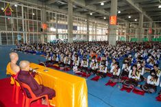 ภาพ No.52084:ประมวลภาพพิธีตักบาตรมิตรภาพไทย-เมียนมาร์ 105 รูป ณ วัดพระธรรมกาย