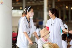 ภาพ No.240354:วันพุธที่ 27 สิงหาคม พ.ศ. 2568 พิธีตักบาตร ในวันธรรมชัย ณ วัดพระธรรมกาย จ.ปทุมธานี