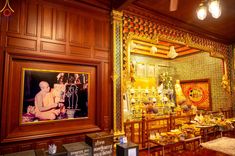 ภาพ No.201253:พระธรรมยาตราปฏิบัติธรรม และถ่ายภาพหมู่ประวัติศาสตร์ ณ อาคารธรรมยาตรา กตัญญูบูชามหาปูชนียาจารย์  ตรงข้ามวัดปากน้ำภาษีเจริญ จ.กรุงเทพมหานคร ในโครงการธรรมยาตรา กตัญญูบูชา มหาปูชนียาจารย์ พระมงคลเทพมุนี(สด จนฺทสโร) พระผู้ปราบมาร อนุสรณ์สถาน 7 แห่ง ปีที่ 13