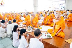 ภาพ No.186819:พิธีถวายภัตตาหารเมนูสวรรค์ "เพื่อการบรรลุธรรม" วันเสาร์ที่ 28 ธันวาคม พ.ศ.2567 ณ หอฉันคุณยายอาจารย์ฯ วัดพระธรรมกาย