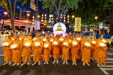ภาพ No.81113:Lotus Lantern Festival 2023  เทศกาลโคมดอกบัว เนื่องในวันวิสาขบูชา   ของชาวพุทธทุกชาติ ทุกนิกาย ในสาธารณรัฐเกาหลีใต้ วันที่ 20-21 พฤษภาคม พ.ศ. 2566