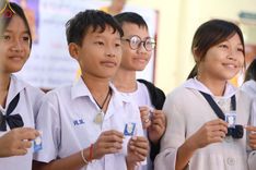 ภาพ No.195825:พิธีทอดผ้าป่าทำนุบำรุงศาสนสถาน ณ วัดตรีพาราสีมาเขต ต.สามเมือง อ.ลาดบัวหลวง จ.พระนครศรีอยุธยา ในโครงการธรรมยาตรา กตัญญูบูชา มหาปูชนียาจารย์ พระมงคลเทพมุนี(สด จนฺทสโร) พระผู้ปราบมาร อนุสรณ์สถาน 7 แห่ง ปีที่ 13 วันที่ 13 มกราคม พ.ศ. 2568
