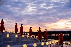 ภาพ No.241021:วันพุธที่ 27 สิงหาคม พ.ศ. 2568 พิธีจุดประทีป ในวันธรรมชัย ณ วัดพระธรรมกาย