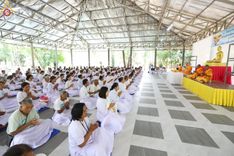ภาพ No.152397:พิธีมอบสไบแก้ว โครงการอบรมอุบาสิกาแก้วจังหวัดบุรีรัมย์รุ่นที่ 1 วันที่ 6-8 กันยายน พ.ศ. 2567