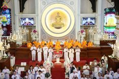 ภาพ No.173148:พิธีกฐินปุญญรังสีเศรษฐี ณ วัดพระธรรมกายนิวคาสเซิล สหราชอาณาจักร วันอาทิตย์ที่ 27 ตุลาคม พ.ศ. 2567