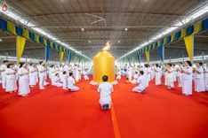 ภาพ No.240199:วันอาทิตย์ที่ 24 สิงหาคม พ.ศ. 2568 งานบุญวันอาทิตย์ พิธีจุดเทียนใจ ไฟนิรันด์ อนันตชัย ณ วัดพระธรรมกาย จ.ปทุมธานี