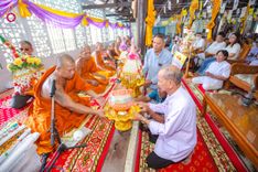 ภาพ No.170007:พิธีทอดกฐิน ณ วัดเขาสมอระบัง จ.เพชรบุรี ในโครงการกฐินสามัคคีทั่วไทย 30,000 วัด บูชาธรรม 80 ปี หลวงพ่อธัมมชโย โดยคณะศิษยานุศิษย์วัดพระธรรมกาย วันที่ 26 ตุลาคม พ.ศ. 2567