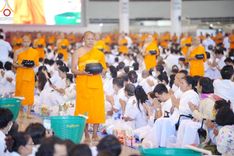 ภาพ No.205865:พิธีตักบาตร และ พิธีบูชาข้าวพระ ในวันอาทิตย์ต้นเดือน 2 กุมภาพันธ์ พ.ศ. 2568 ณ สภาธรรมกายสากล วัดพระธรรมกาย