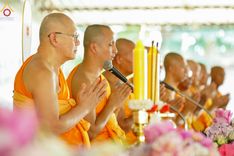 ภาพ No.172494:พิธีทอดกฐินเพื่อสร้าง "ลานเอนกประสงค์พญานาค 4 ตระกูล" วันที่ 15 พฤศจิกายน พ.ศ.2567 ณ พุทธอุทยานนานาชาติ อ.โพนพิสัย จ.หนองคาย