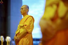 ภาพ No.241044:วันพุธที่ 27 สิงหาคม พ.ศ. 2568 พิธีจุดประทีป ในวันธรรมชัย ณ วัดพระธรรมกาย