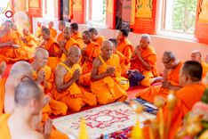 ภาพ No.231832:วันเสาร์ ที่ 5 กรกฎาคม พ.ศ. 2568 พิธีบรรพชา อุปสมบท โครงการอุปสมบท บูชาธรรมมหาปูชนียาจารย์ รุ่นเข้าพรรษา ณ วัดเกาะแก้วประชานุรักษ์ อ.วังทอง  จ.พิษณุโลก