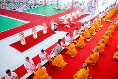 ภาพ No.91606:พิธีทอดผ้าป่า สร้างลานเอนกประสงค์พญานาค 4 ตระกูล จุดประทีปโคมลาน ถวายเป็นพุทธบูชา  สร้างความสว่างไสวให้กับแผ่นดินด้วยแสงธรรม วันอาทิตย์ที่ 29 ตุลาคม พ.ศ. 2566 ณ พุทธอุทยานนานาชาติ จังหวัดหนองคาย