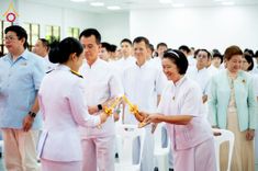 ภาพ No.237756:พิธีถวายเครื่องราชสักการะและวางพานพุ่ม และพิธีจุดเทียนถวายพระพรชัยมงคล เนื่องในโอกาสวันเฉลิมพระชนมพรรษา สมเด็จพระนางเจ้าสิริกิติ์ พระบรมราชินีนาถ พระบรมราชชนนีพันปีหลวง วันอังคารที่ 12 สิงหาคม พ.ศ. 2568  ณ อาคารปลูกศรัทธา 2 วัดพระธรรมกาย