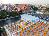 ภาพ No.201327:พระธรรมยาตราปฏิบัติธรรม และถ่ายภาพหมู่ประวัติศาสตร์ ณ อาคารธรรมยาตรา กตัญญูบูชามหาปูชนียาจารย์  ตรงข้ามวัดปากน้ำภาษีเจริญ จ.กรุงเทพมหานคร ในโครงการธรรมยาตรา กตัญญูบูชา มหาปูชนียาจารย์ พระมงคลเทพมุนี(สด จนฺทสโร) พระผู้ปราบมาร อนุสรณ์สถาน 7 แห่ง ปีที่ 13