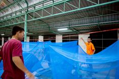 ภาพ No.235427:วันที่ 30-31 กรกฎาคม พ.ศ. 2568 วัดพระธรรมกาย มูลนิธิธรรมกาย ร่วมกับศูนย์ส่งเสริมศีลธรรมจังหวัดสุรินทร์ เปิดศูนย์พักพิงชั่วคราวเพื่อช่วยเหลือประชาชน ผู้อพยพจากเหตุปะทะกันตามแนวชายแดน ไทย-กัมพูชา ตั้งแต่วันที่ 24 กรกฎาคม พ.ศ.2568 เป็นต้นไป