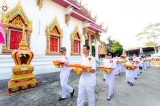 ภาพ No.189286:พิธีทอดผ้าป่าทำนุบำรุงศาสนสถาน ในโครงการธรรมยาตรา กตัญญูบูชา มหาปูชนียาจารย์ พระมงคลเทพมุนี(สด จนฺทสโร) พระผู้ปราบมาร อนุสรณ์สถาน 7 แห่ง ปีที่ 13 ณ วัดใหม่นพรัตน์  ต.เนินพระปรางค์ อ.สองพี่น้อง จ.สุพรรณบุรี วันที่ 5 มกราคม พ.ศ. 2568