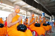 ภาพ No.85703:พิธีตักบาตรฉลองพระใหม่ ในโครงการบรรพชาอุปสมบทหมู่รุ่นเข้าพรรษา ณ วิหารคด 30 วัดพระธรรมกาย วันที่ 13 สิงหาคม พ.ศ. 2566