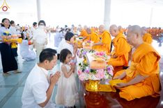 ภาพ No.208338:พิธีสวดพระพุทธมนต์ และถวายภัตตาหารเมนูสวรรค์แด่พระภิกษุ สามเณร วันที่ 15 กุมภาพันธ์ พ.ศ. 2568 ณ หอฉันคุณยายอาจารย์ฯ วัดพระธรรมกาย