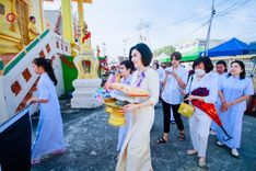 ภาพ No.178861:พิธีทอดกฐิน ณ วัดเจริญวราราม อ.บางบ่อ จ.สมุทรปราการ  ในโครงการกฐินสามัคคีทั่วไทย 30,000 วัด บูชาธรรม 80 ปี หลวงพ่อธัมมชโย โดยคณะศิษยานุศิษย์วัดพระธรรมกาย วันที่ 10 พฤศจิกายน พ.ศ. 2567