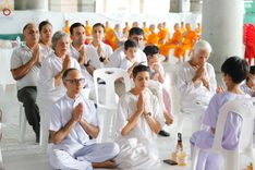 ภาพ No.83747:พิธีตัดปอยผมและปลงผม ในโครงการบรรพชาสามเณร ธรรมทายาทรุ่นโรงเรียนนานาชาติ ณ วัดพระธรรมกาย วันเสาร์ที่ 15 กรกฎาคม พ.ศ.2566