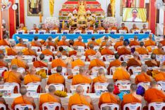 ภาพ No.234529:วันพฤหัสบดีที่ 24 กรกฎาคม พ.ศ. 2568 พิธีถวายสังฆทานแก่คณะสงฆ์ 323 วัด , พิธีมอบกองทุนหนุนแรงใจช่วยครูใต้ , พิธีทำบุญส่วนกุศลแด่ผู้วายชนม์ ในเหตุการณ์ความไม่สงบ 4 จังหวัด ชายแดนภาคใต้ (ปัตตานี , ยะลา , นราธิวาส , สงขลา) ปีที่ 21 ครั้งที่ 179 ณ วัดเวฬุวัน 