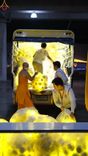 ภาพ No.208298:V.55 สารพัดV สารพัดดี ที่วัดพระธรรมกาย ในโครงการธรรมยาตรา กตัญญูบูชา มหาปูชนียาจารย์ พระมงคลเทพมุนี (สด จนฺทสโร) พระผู้ปราบมาร อนุสรณ์สถาน 7 แห่ง ปีที่ 13 ระหว่างวันที่ 2-31 มกราคม พ.ศ. 2568
