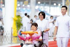 ภาพ No.240804:วันพุธที่ 27 สิงหาคม พ.ศ. 2568 พิธีทอดผ้าป่าเพื่อสร้างอาคาร  82 ปี หลวงพ่อธัมมชโย สมทบกฐินวัดพระธรรมกาย และกฐิน 30,000 วัดทั่วประเทศ ครั้งที่ 1