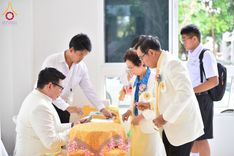 ภาพ No.152532:พิธียกฉัตรขาว 5 ชั้น กางกั้นถวายองค์พระประธาน อาคารปฏิบัติธรรมวัดสายสุวพรรณ ต.คลองสี่ อ.คลองหลวง จ.ปทุมธานี วันเสาร์ที่ 7 กันยายน พ.ศ. 2567