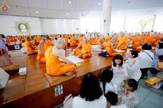 ภาพ No.174639:พิธีถวายภัตตาหารเมนูสวรรค์ เพื่อการบรรลุธรรม ณ หอฉันคุณยายอาจารย์ฯ วัดพระธรรมกาย วันที่ 23 พฤศจิกายน พ.ศ. 2567