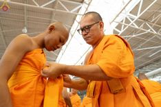ภาพ No.180702:พิธีบรรพชาอุปสมบท โครงการอุปสมบทบูชาธรรมมหาปูชนียาจารย์ ประจำปีพุทธศักราช 2567 วันเสาร์ที่ 7 ธันวาคมพ.ศ. 2567 ณ วัดพระธรรมกาย จ.ปทุมธานี