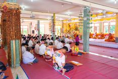 ภาพ No.172563:พิธีทอดกฐิน วัดศรีบุญเรือง จ.สกลนคร ในโครงการกฐินสามัคคีทั่วไทย 30,000 วัด บูชาธรรม 80 ปี หลวงพ่อธัมมชโย โดยคณะศิษยานุศิษย์วัดพระธรรมกาย วันที่ 25 ตุลาคม พ.ศ. 2567