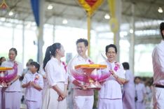 ภาพ No.240697:วันพุธที่ 27 สิงหาคม พ.ศ. 2568 พิธีทอดผ้าป่าเพื่อสร้างอาคาร  82 ปี หลวงพ่อธัมมชโย สมทบกฐินวัดพระธรรมกาย และกฐิน 30,000 วัดทั่วประเทศ ครั้งที่ 1