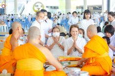 ภาพ No.167418:พิธีบุพเปตพลี ครั้งที่ 157 ร่วมอุทิศบุญกุศลแด่หมู่ญาติที่ล่วงลับไปแล้ว และสืบทอดอายุพระพุทธศาสนา วันพฤหัสที่ 31 ตุลาคม พ.ศ. 2567 (วันพระ แรม 14 ค่ำ เดือน 11) ณ หอฉันคุณยายอาจารย์ฯ วัดพระธรรมกาย