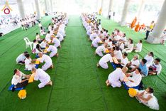 ภาพ No.181491:พิธีขอขมาผู้ปกครอง, พิธีมอบบาตรผ้าไตร, พิธีบรรพชาสามเณร โดยพระครูวิบูลย์เจติยาทร รองเจ้าคณะจังหวัดลำพูน ณ ธุดงคสถานลำพูน ต.เหล่ายาว  อ.บ้านโฮ่ง จ.ลำพูน วันที่ 5 ธันวาคม พ.ศ. 2567
